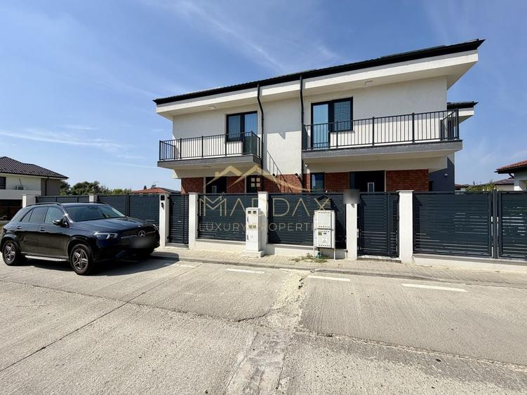 Duplex cu 5 camere cu Canalizare în Central
