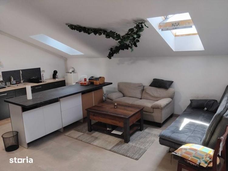 Apartament cu 3 camere în Moșnița Nouă