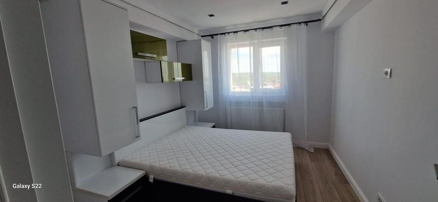 Apartament cu 3 camere decomandat în Ultracentral