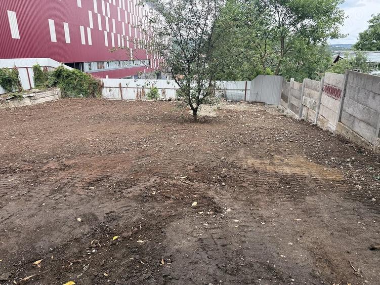 Teren de 541 mp, în Gruia