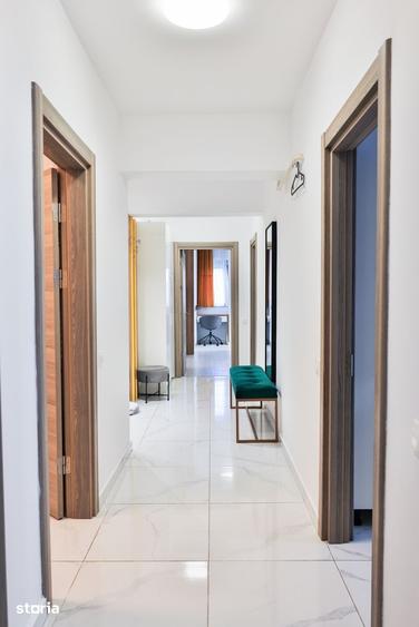 Apartament cu 3 camere decomandat în Decebal