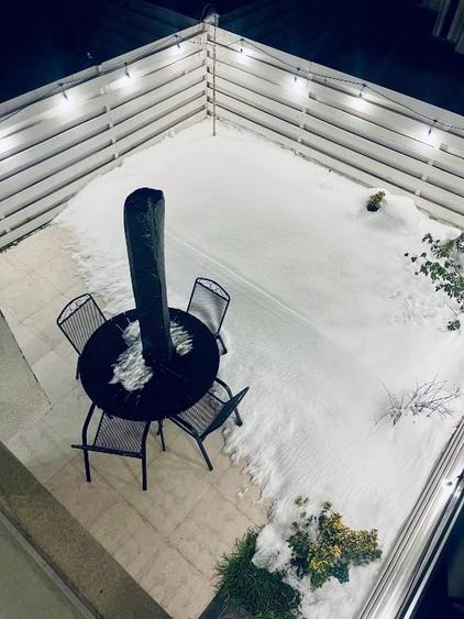 Casă cu 3 camere cu Canalizare în Central