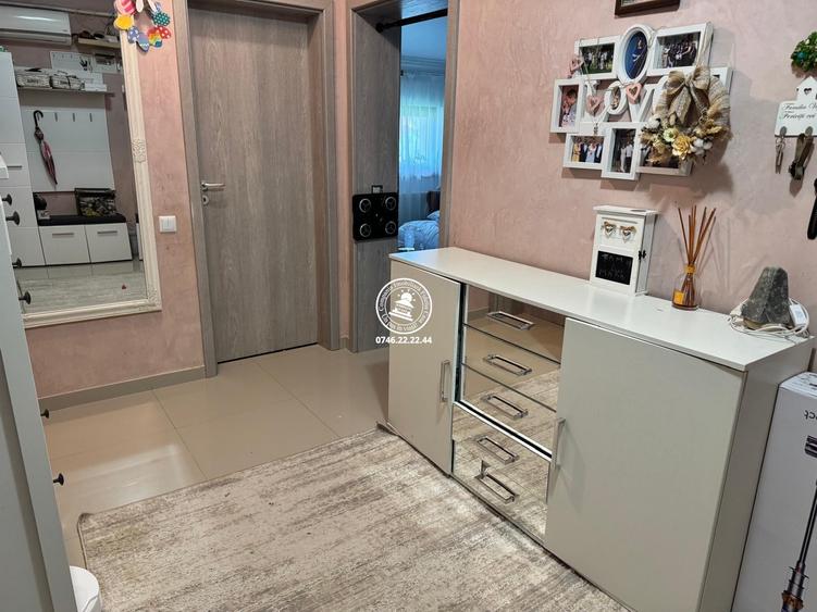 Apartament cu 2 camere decomandat în Valea Lupului