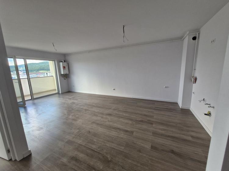 Apartament cu 2 camere decomandat în Dosu Bricii