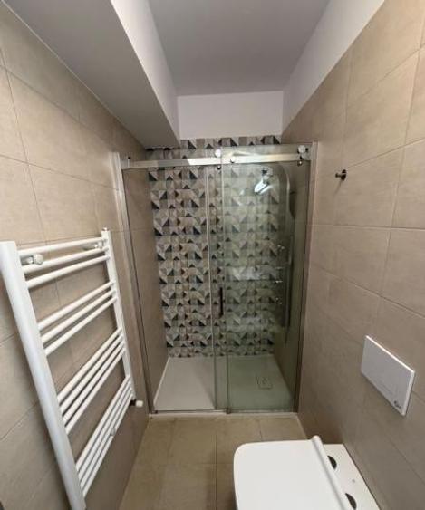 Apartament cu 3 camere decomandat, mobilat în Pipera