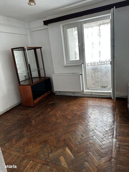 Apartament 2 camere, 2 balcoane - decomandat, 57 mp, et. 3 - 7