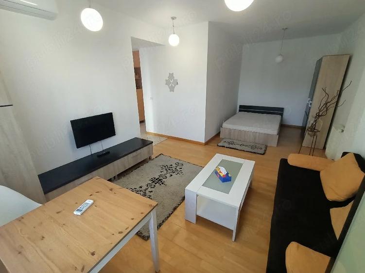 Garsonieră decomandată în Aradului