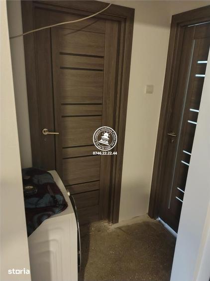 Apartament cu 3 camere decomandat în Copou — fotografia 3