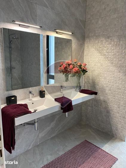 Casă cu 5 camere cu Teren 327 Mp în Băneasa
