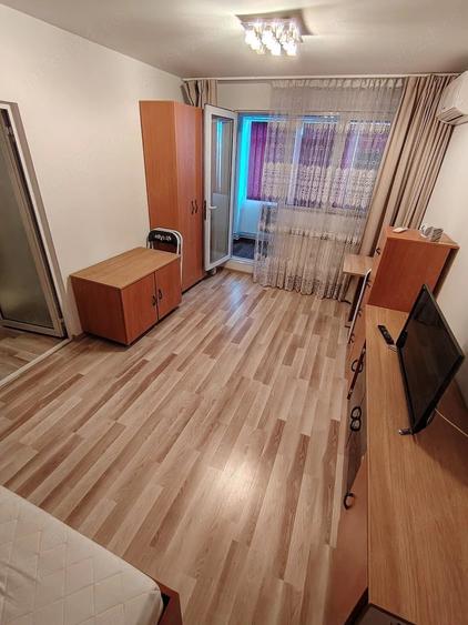 Garsonieră decomandată în Țiglina 1