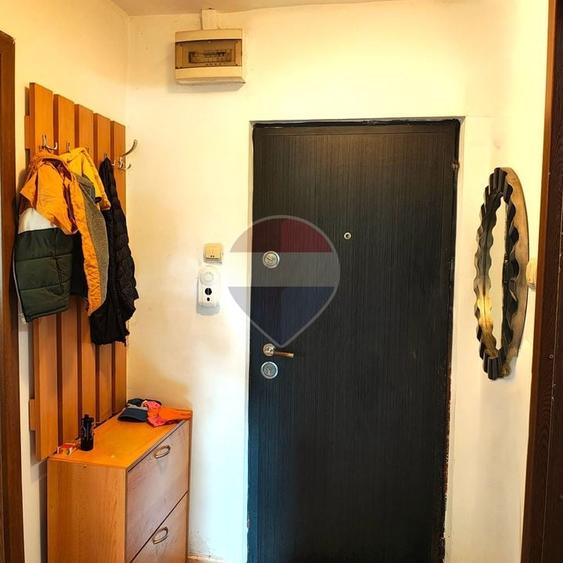 Garsonieră decomandată, mobilată în Central