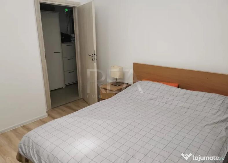 Apartament cu 2 camere decomandat în Central