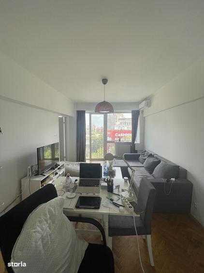 Apartament cu 2 camere semidecomandat în Magheru