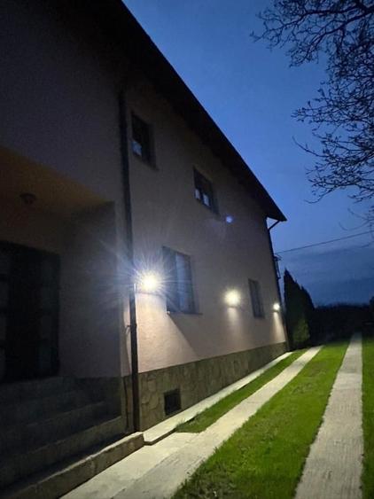Casă cu 5 camere cu Canalizare în Draxini