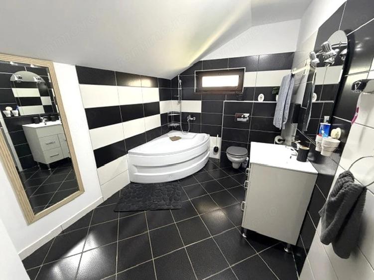 Casă cu Teren 629 Mp în Central