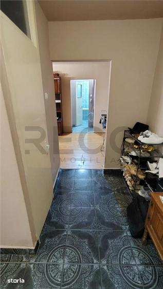Apartament cu 3 camere decomandat în Decebal