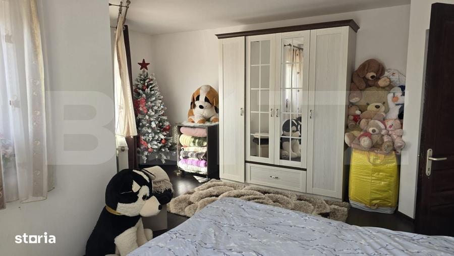 Casă cu 4 camere în Berindan