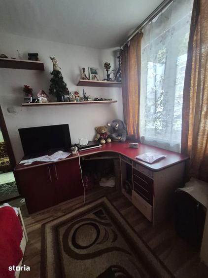 Apartament cu 2 camere, mobilat în Precista