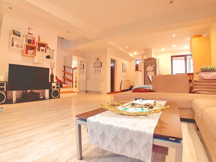 Duplex cu 4 camere cu Canalizare în Ghimbav