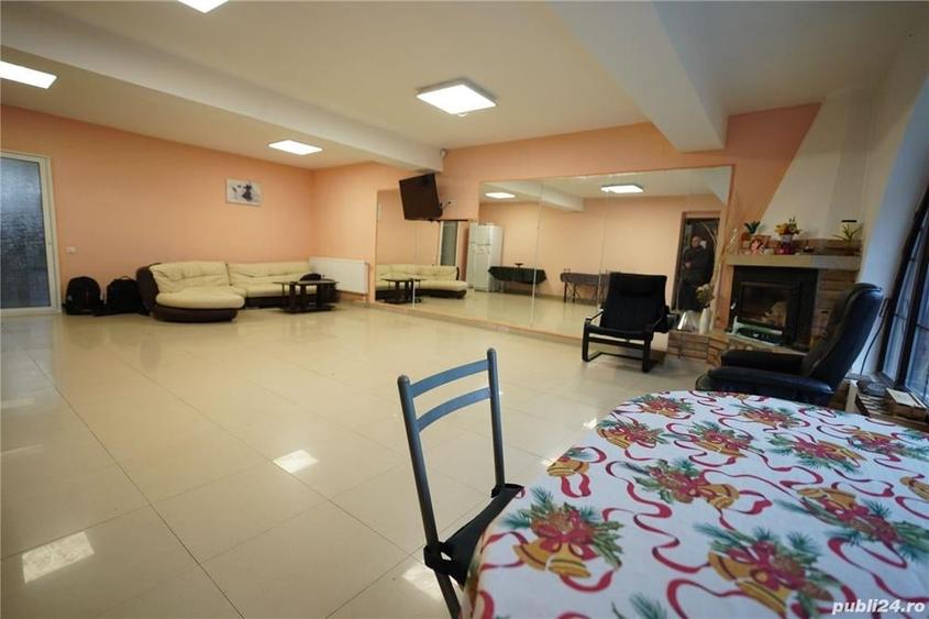 Casă cu 6 camere cu Teren 1412 Mp în Breaza de Sus