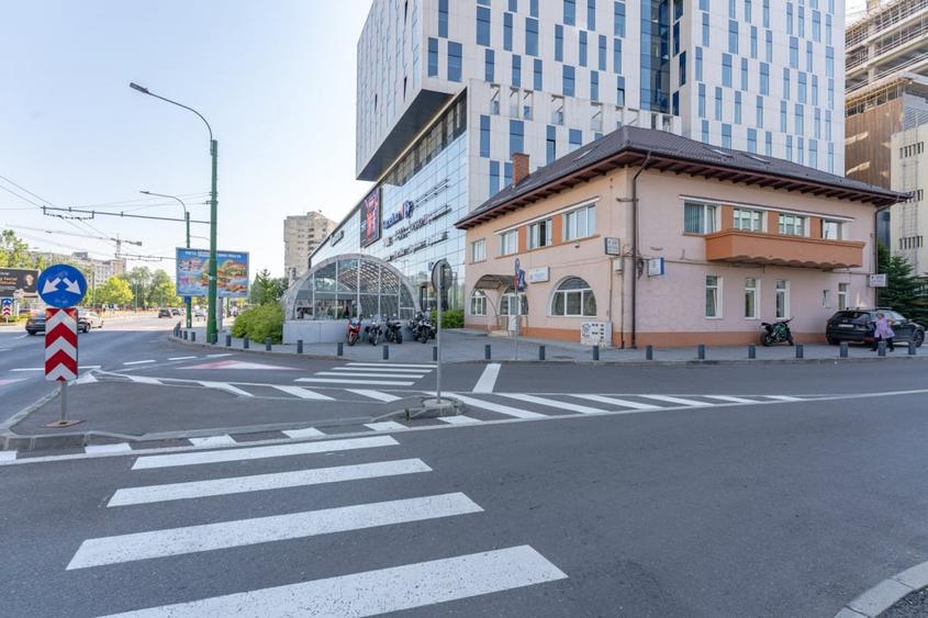 Birou, de 100 mp, în 15 Noiembrie