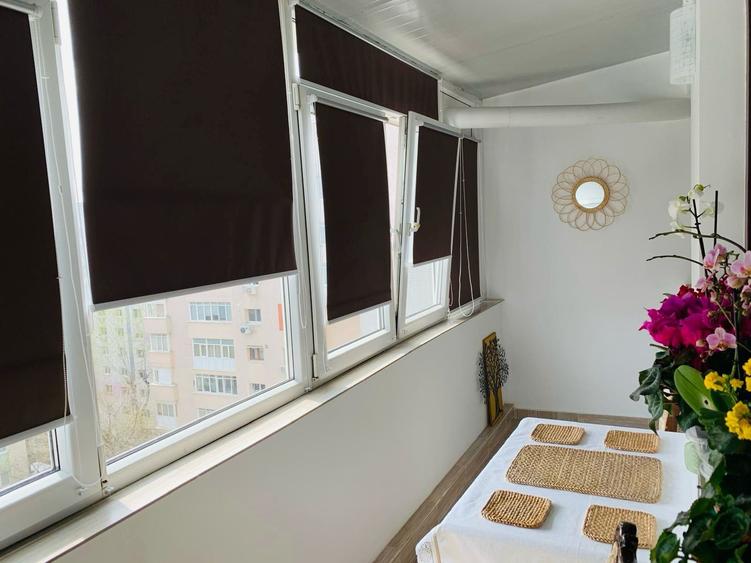 Apartament cu 3 camere decomandat în Victoriei