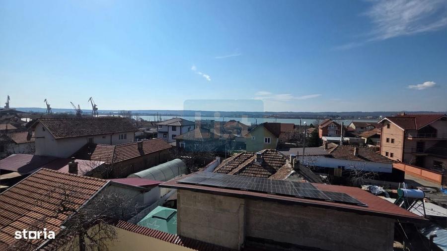 Spațiu comercial, de 390 mp, în Schela Cladovei