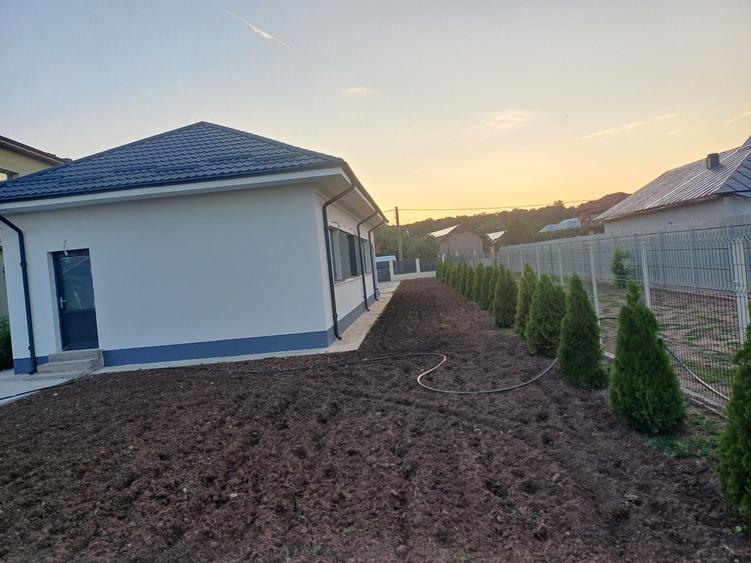 Casă cu 2 camere în Poiana lui Stângă