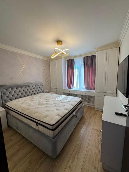 Apartament cu 3 camere decomandat, mobilat în Titan