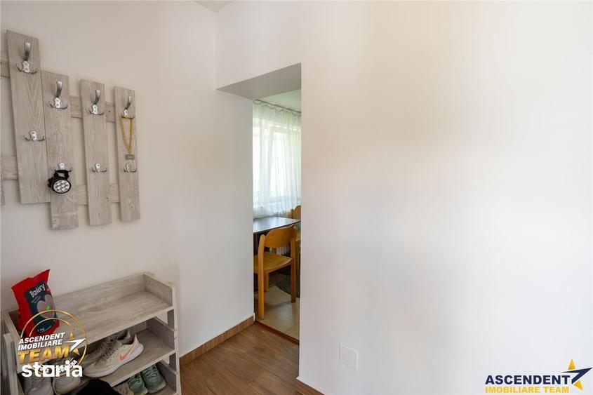 Casă cu 4 camere cu Teren 1514 Mp în Simeria