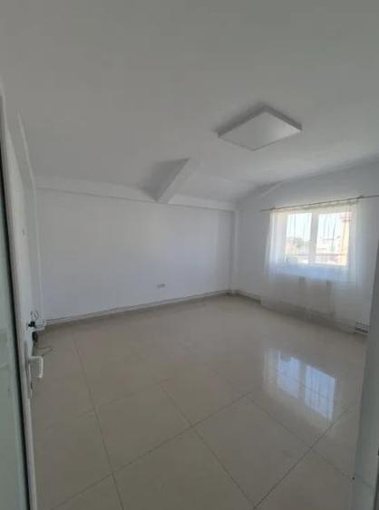 Birou, de 125 mp, în Tomis II