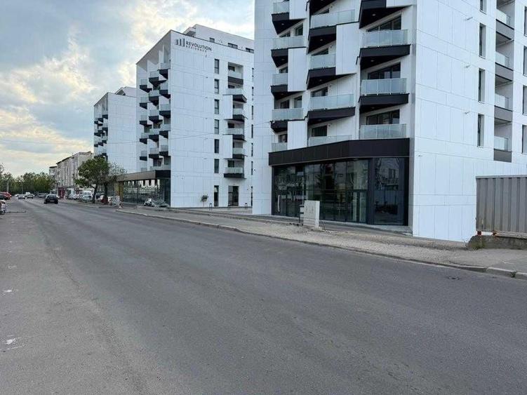 Spațiu comercial, de 217 mp, în Exterior Vest