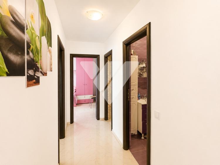 Apartament cu 3 camere decomandat, mobilat în Arhitecților - Calea Cisnădiei