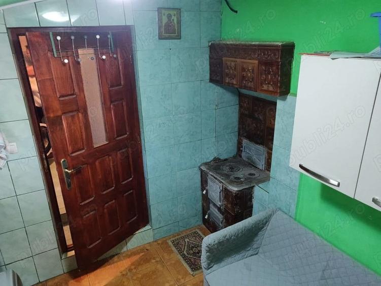 Casă cu 4 camere cu Teren 24000 Mp în Costișa de Sus