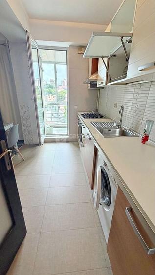 Central, 2 camere premium, vedere spre Mitropolie, parcare inclusa - 7