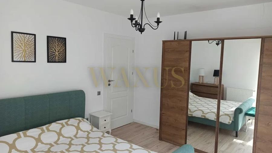 Duplex cu 4 camere cu Canalizare în Florești