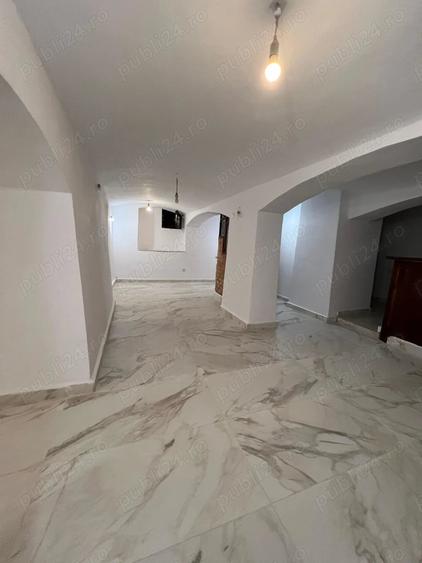 Spațiu comercial, de 91 mp, în Central