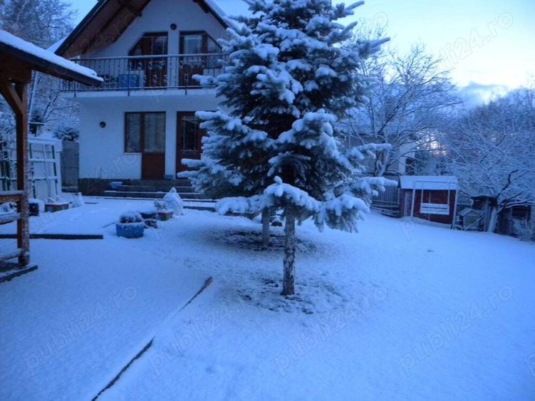 Casă cu 4 camere în Vălenii de Munte