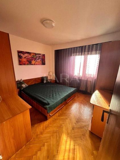 Apartament cu 3 camere decomandat, mobilat în Zorilor