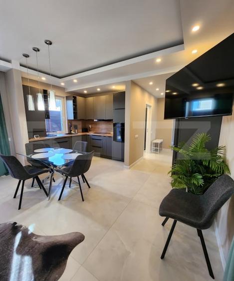 Duplex cu 4 camere semidecomandat cu Teren 50 Mp în Florești