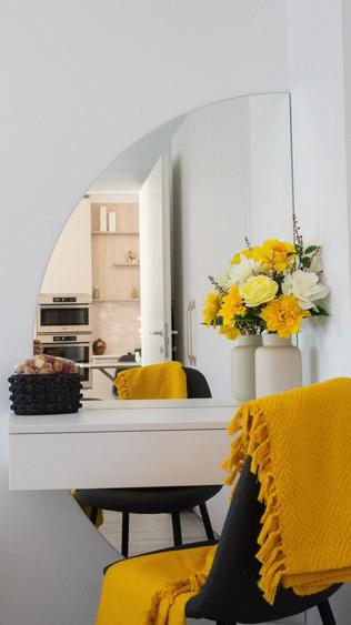 Apartament cu 2 camere decomandat în Exterior Vest