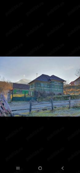 Casă cu 3 camere cu Teren 418 Mp în Vălișoara
