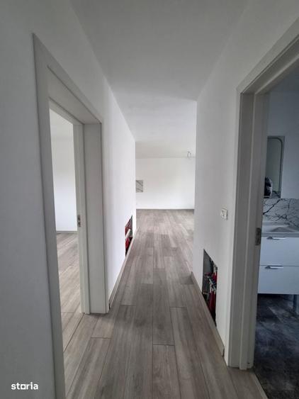 Casă cu 4 camere în Hemeiuș