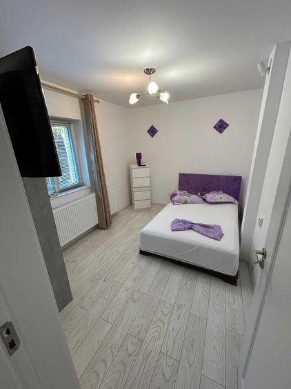 Inchiez apartament 2 camere la Delinzariu ,3 minute de plaje complet utila:,masina de spalat ,frigider ,aragaz etc - 3