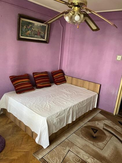 APARTAMENT 2 CAMERE PALAS  (PODU ROS  fix in statie) -  Se închiriază APARTAMENT - 1