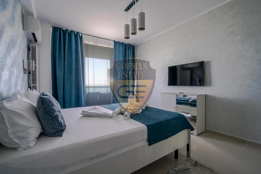 Apartament cu 3 camere decomandat, mobilat în Est