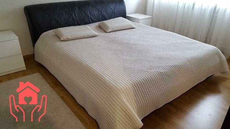 Apartament cu 4 camere semidecomandat, mobilat în Domenii