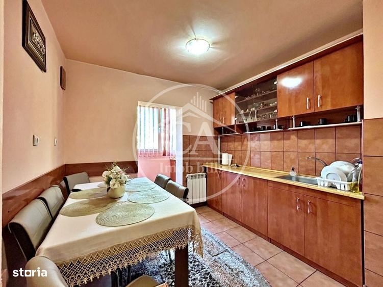 Apartament cu 3 camere decomandat în Rogerius