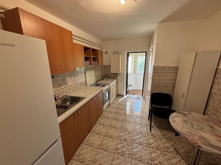 Casă cu 4 camere în Calea Turzii