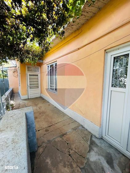 Casă cu 2 camere cu Teren 77 Mp în Siloz